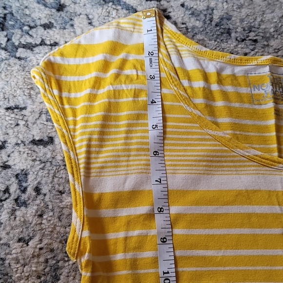 The North Face yellow & white slip on dress - Picture 8 of 8